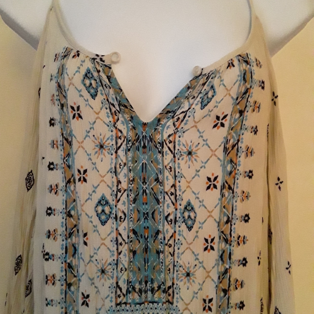 Eci New York trypp blouse